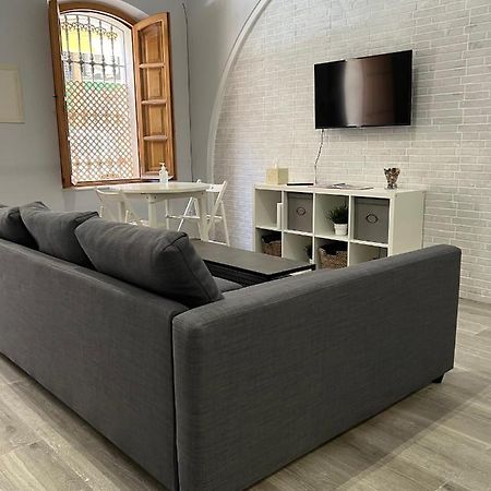 Braxo Triana Apartamento Sevilha Exterior foto